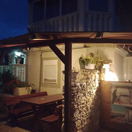 Apartments Ruza Dragove Dugi Otok Exterior photo